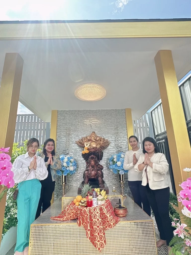 บริษัท วิ้งส์คอสเมด ทำบุญโรงงานเสริมความเป็นสิริมงคล ประจำปี 2567
