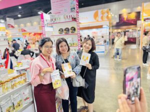 มาร์วาลิคเฮลท์ และวิ้งส์คอสเมด นำทีมโดย CEO คุณน้ำทิพย์ บุกงาน THAIFEX – ANUGA Asia 2025 ค้นหานวัตกรรมใหม่เพื่อพัฒนาแบรนด์ลูกค้า