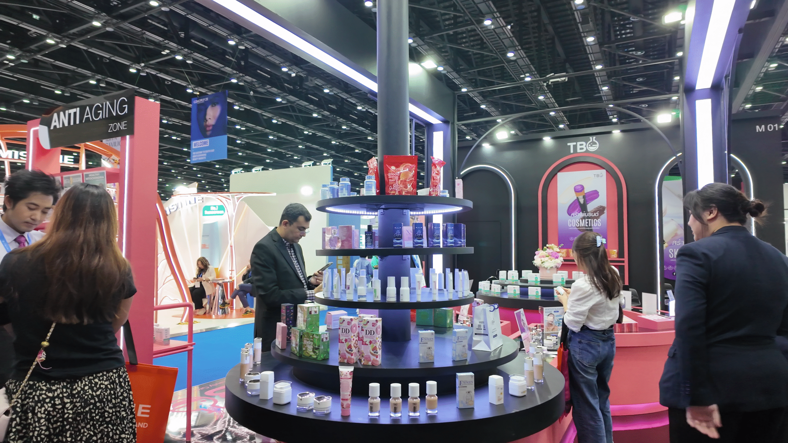 CEO มาร์วาลิคเฮลท์ และวิ้งส์คอสเมด นำทีมร่วมงาน Cosmoprof CBE ASEAN